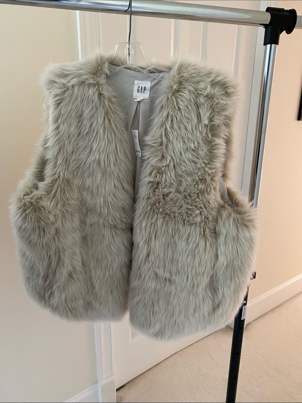GAP Girls Faux Fur Vest in Light Gray-Taupe